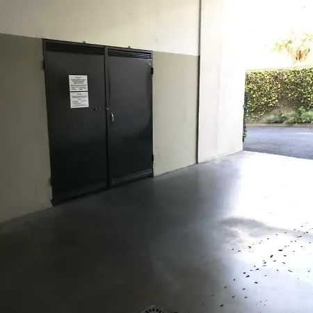 Apartment Apartment, With Pool