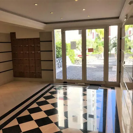 Apartment, With Pool Funchal