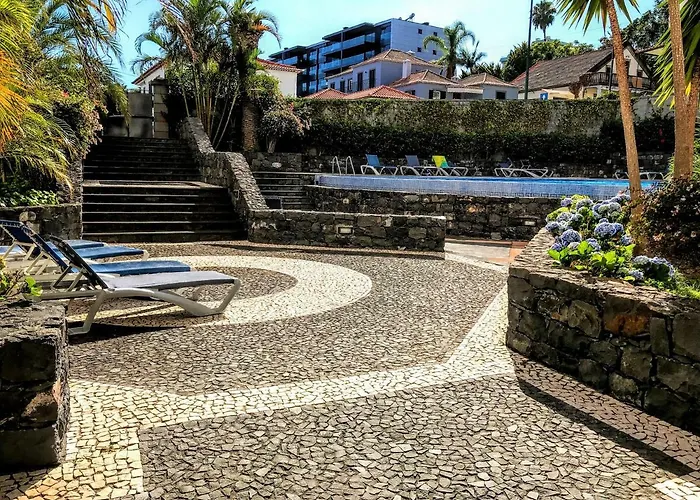 Apartment, With Pool Funchal (Madeira)